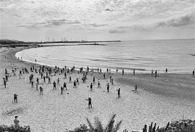 Platja de la República. Eix