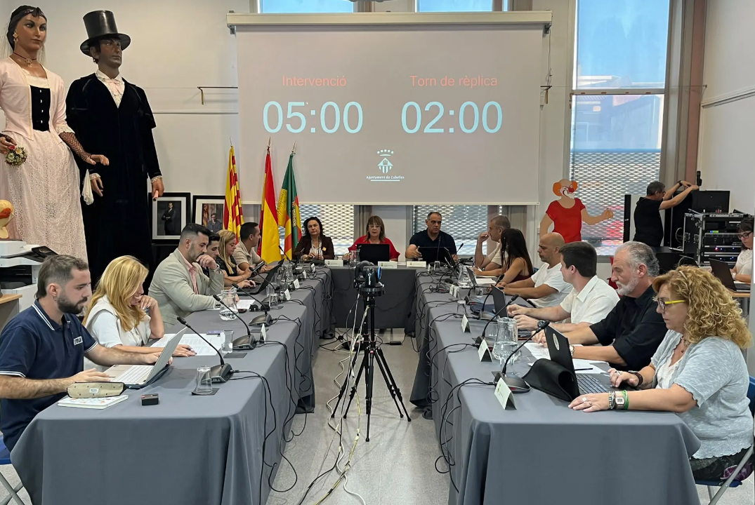 Ple de l'Ajuntament de Cubelles. Ajt. de Cubelles
