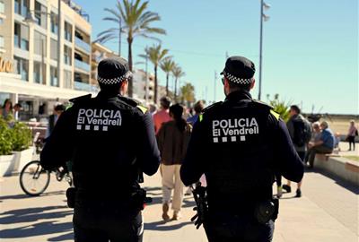 Policia local del Vendrell. Eix