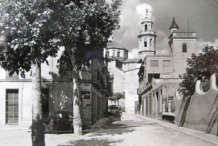 Postal antiga del Vendrell. Eix