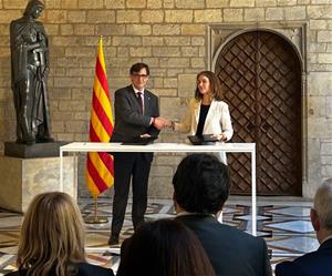 Presentació de l'acord entre els Comuns i el PSC. Eix