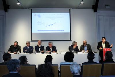Presentació en roda de premsa de l’Informe Fènix, una anàlisi sobre el model econòmic vigent a Catalunya . ACN / Andrea Salazar