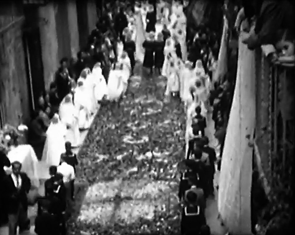 Processó de Corpus a Vilanova el 1953. Xarxa d'Arxius Comarcals / Jordi Ferret