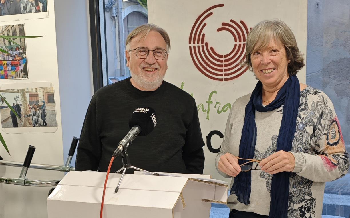 Ramon Arnabat i Montse Romagosa en roda de premsa. Eix