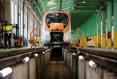 Renfe comença la construcció dels nous tallers de manteniment de Rodalies amb previsió de duplicar la capacitat actual. ACN