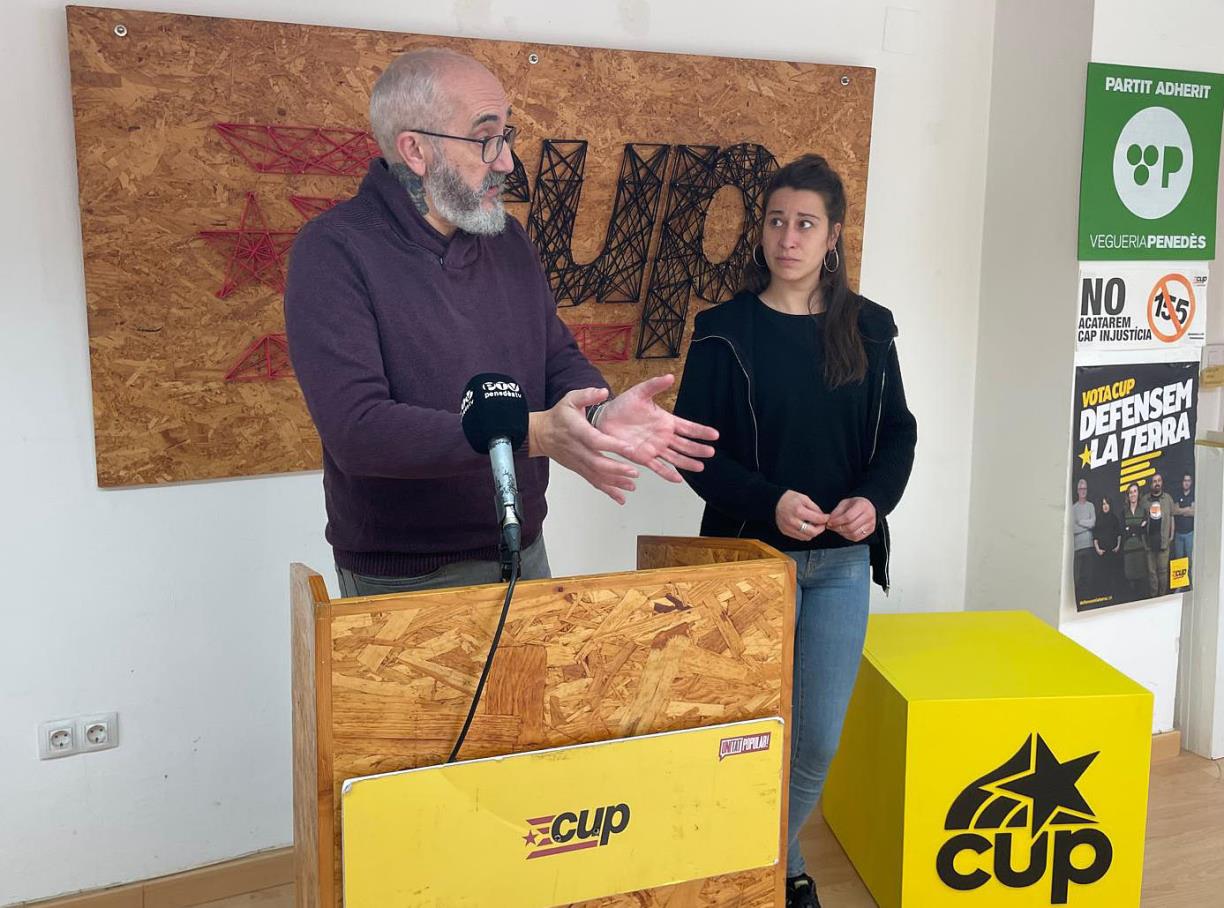 Roda de premsa de la CUP Vilafranca. Eix