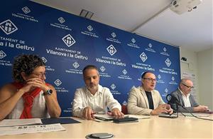 Roda de premsa del goven de Vilanova per valorar el ple municipal. EIX
