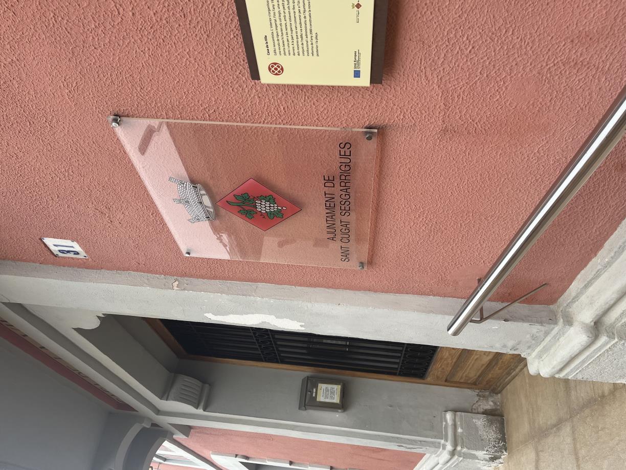 Sant Cugat Sesgarrigues aprova inicialment un pressupost de gairebé 2 milions d’euros per al 2026. Ajt Sant Cugat