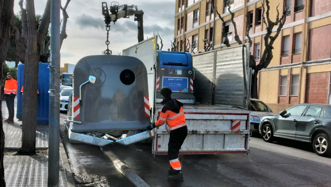 Sant Pere de Ribes estrena contenidors intel·ligents i reforça la recollida selectiva. Ajt Sant Pere de Ribes