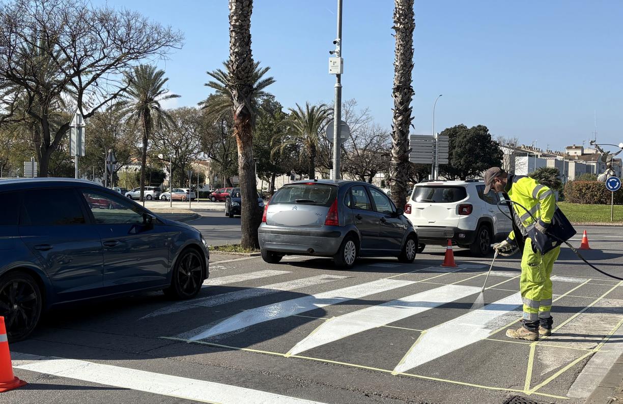 Sant Pere de Ribes impulsa millores de seguretat i mobilitat a la Rambla del Garraf. Ajt Sant Pere de Ribes