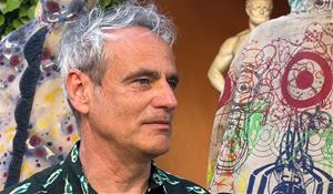 Sebastià Serra dissenyarà el nou vestuari i la imatge gràfica del Ball de Diables de Vilanova. Eix