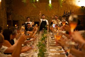 Segura Viudas converteix la seva heretat de Torrelavit en un restaurant efímer per donar visibilitat al talent gastronòmic emergent. Segura Viudas
