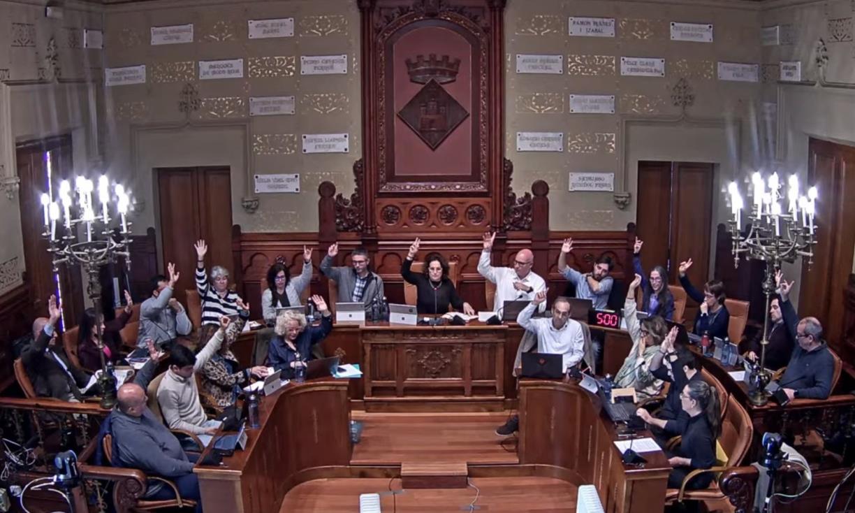 Sitges aprova la nova estació d’autobusos i la reforma del Mercat Municipal. Ajuntament de Sitges