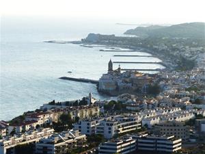 Sitges proposa una sanció de 42.007 euros a un pis turístic que llogava set allotjaments independents amb una sola llicència. Ajuntament de Sitges