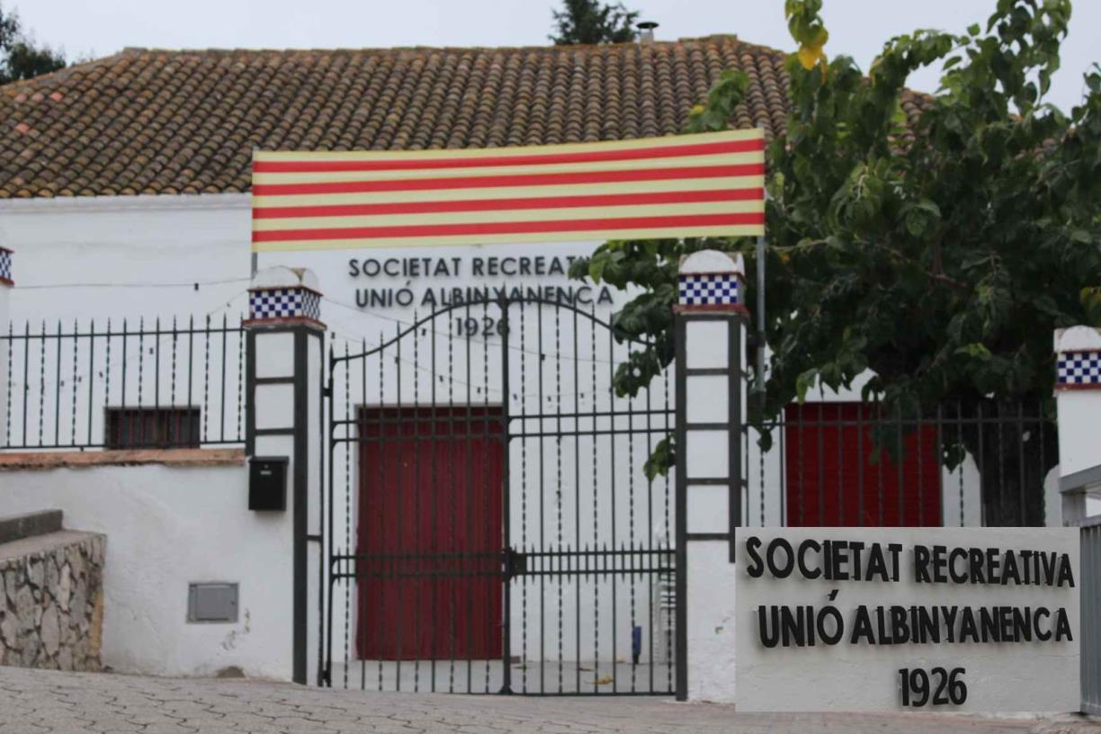 Societat Recreativa d’Albinyana. https://cosetano.blogspot