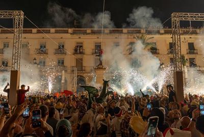 Sostre de foc de la Festa Major de Vilanova i la Geltrú. Eix