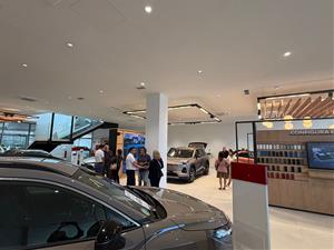 Toyota Autocam tanca amb èxit la presentació exclusiva del nou Toyota RAV4 a Vilanova i la Geltrú. Toyota Autocam 