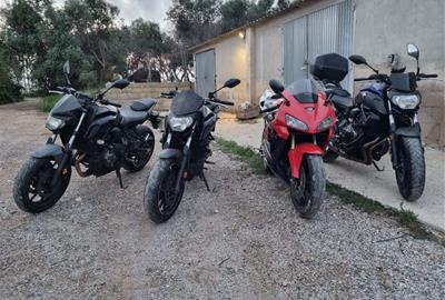 Tres detinguts a Sant Jaume dels Domenys amb quatre motos robades poques hores abans a Vilafranca. Mossos d'Esquadra
