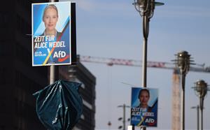 Un cartell electoral de la candidata a cancellera de l'AfD, Alice Weidel. ACN / Albert Cadanet