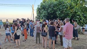 Un centenar de persones omplen l'església de Font-rubí en el concert solidari de Salvem Font-rubí
