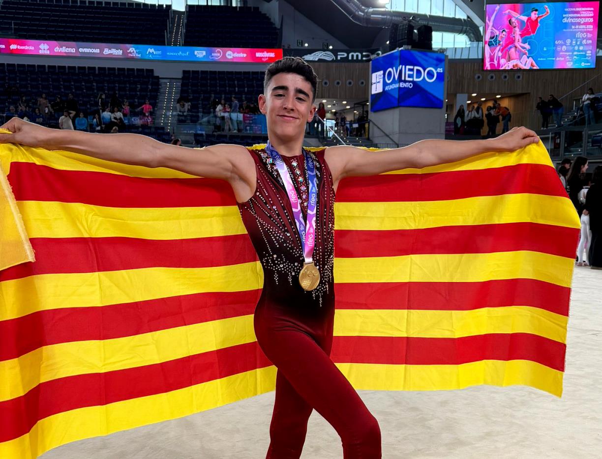 Víctor Sierra, campió d’Espanya. Eix