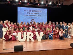 Vilafranca celebra la graduació de la primera promoció d’Infermeria de la URV formada a la ciutat. Ajuntament de Vilafranca