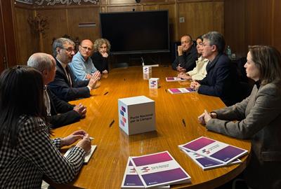 Vilafranca del Penedès s’adhereix al Pacte Nacional per la Llengua. Ajuntament de Vilafranca