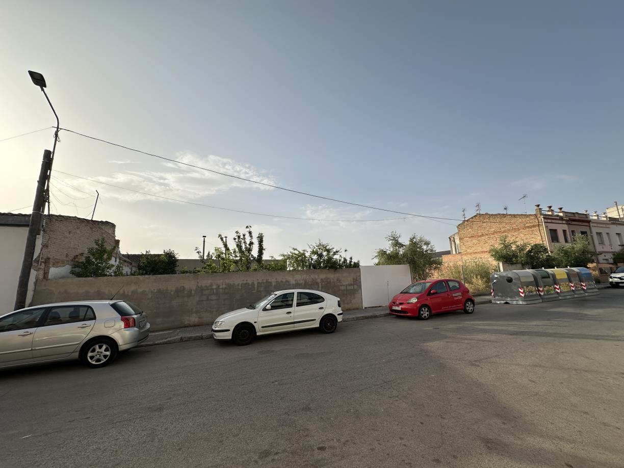 Vilafranca inscriu dos nous solars a la reserva pública de la Generalitat per construir 22 habitatges de protecció oficial al Molí d'en Rovira. Ajunta