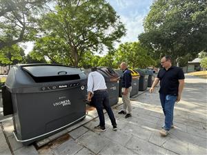 Vilanova i la Geltrú culmina la renovació dels contenidors i reforça la crida a millorar la recollida selectiva. EIX