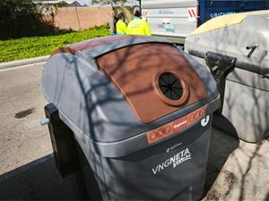 Vilanova i la Geltrú inicia la renovació total dels contenidors de la ciutat. Ajuntament de Vilanova