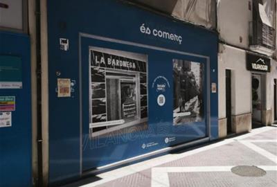 Vilanova obre una nova línia d'ajuts de fins a 3.000 euros per reactivar locals comercials buits al centre. Ajuntament de Vilanova