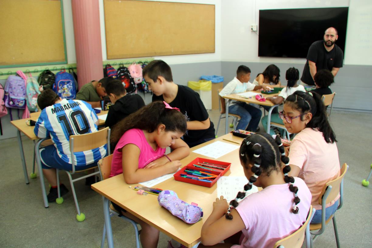 Vuit de cada deu docents de l'Estat alerten d'un increment d'agressions verbals i físiques d'alumnes contra professors. ACN