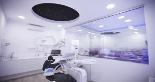 CENTRE DENTAL VILANOVA: Primera visita y diagnostico gratuitos.