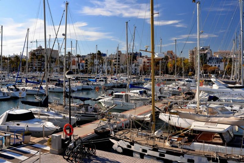 CLUB NÀUTIC VILANOVA Nàutica Vilanova i