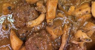 CÀTERING DELICATESSEN
