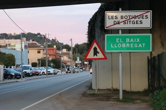 Malgrat el caràcter no referendari de la votació, el govern municipal ha anunciat que es compromet amb el resultat de les urnes, sempre i qual la participació superi el 35% del cens electoral.