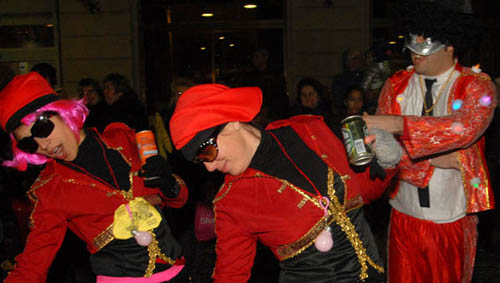 Vilafranca del Penedès i El Vendrell prohibeix el consum d'alcohol a les desfilades de carnaval