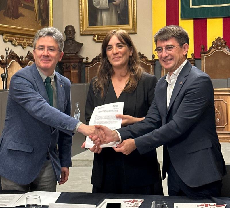 UDL, URV i UB ja són presents al Penedès. Cal que ampliïn estudis i s'hi sumin altres universitats?